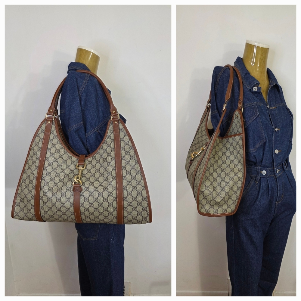 GUCCI GG Supreme Joy Shoulder Bag - Picture 1 of 16